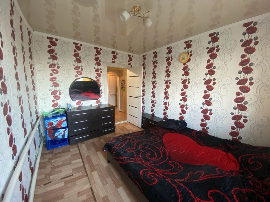 Продам 2х комн квартиру
