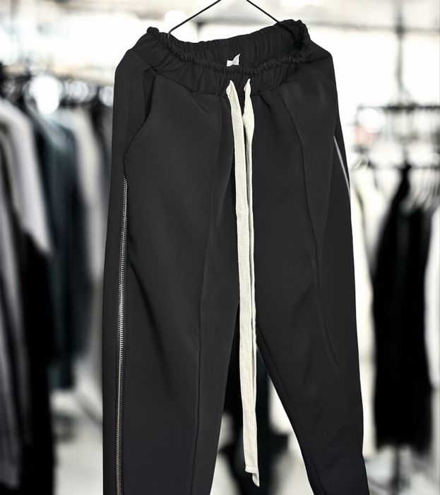 Pantaloni cu fermoare laterale Șiret Lung! Casual!