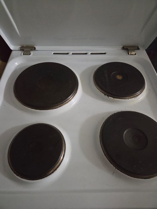 Продам электроплиту