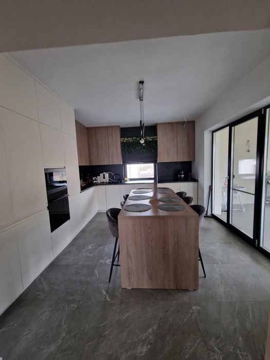 Vând casă / construcție nouă