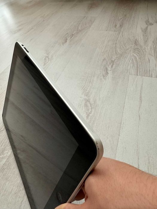 Apple iPad Wi-Fi + 3G 64GB отключен,неработещ Wi-Fi/липсва слот за SIM