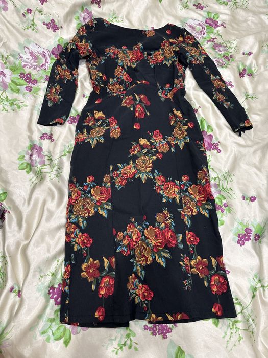 Продам кофты, штаны, платья