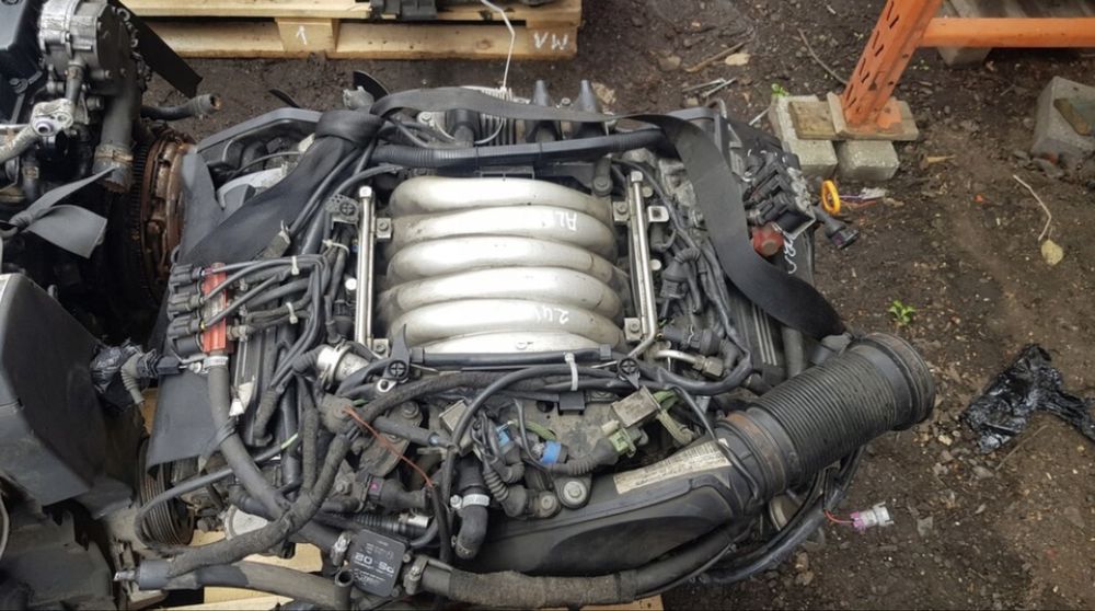 Двигател Audi 2.4i V6 ALF / AML