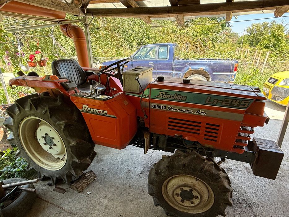 Трактор Kubota Monroematik Auto
