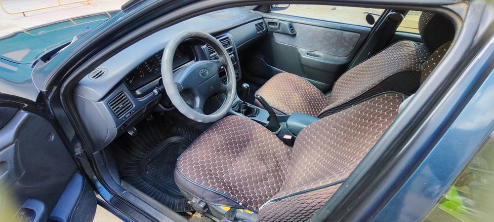 Toyota Carina E 1,6 МКПП универсал