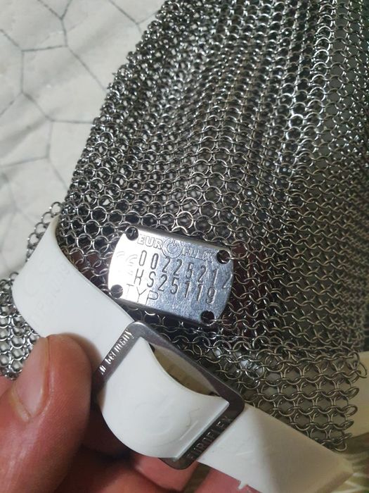 Mănuși și sort abator