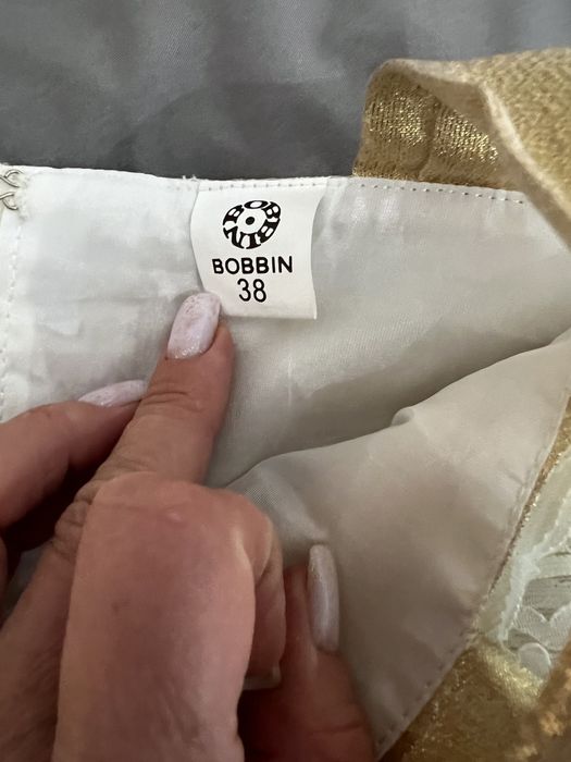 Много платьев на девочку