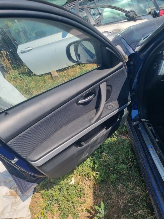 Продавам рекаро алкантара за бмв е90 перфектно