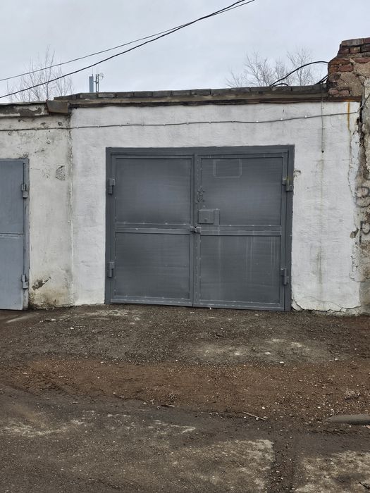 Сдам гараж в центре