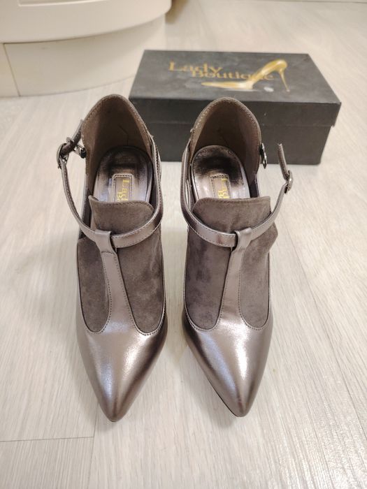 Продам туфли ботильоны