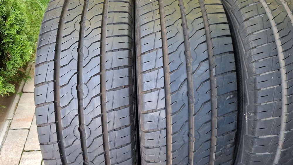 Anvelope vara 205 70 R 15 C Semperit