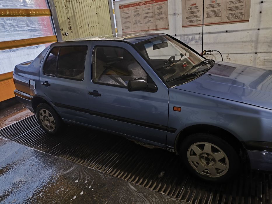 Продам Volkswagen vento