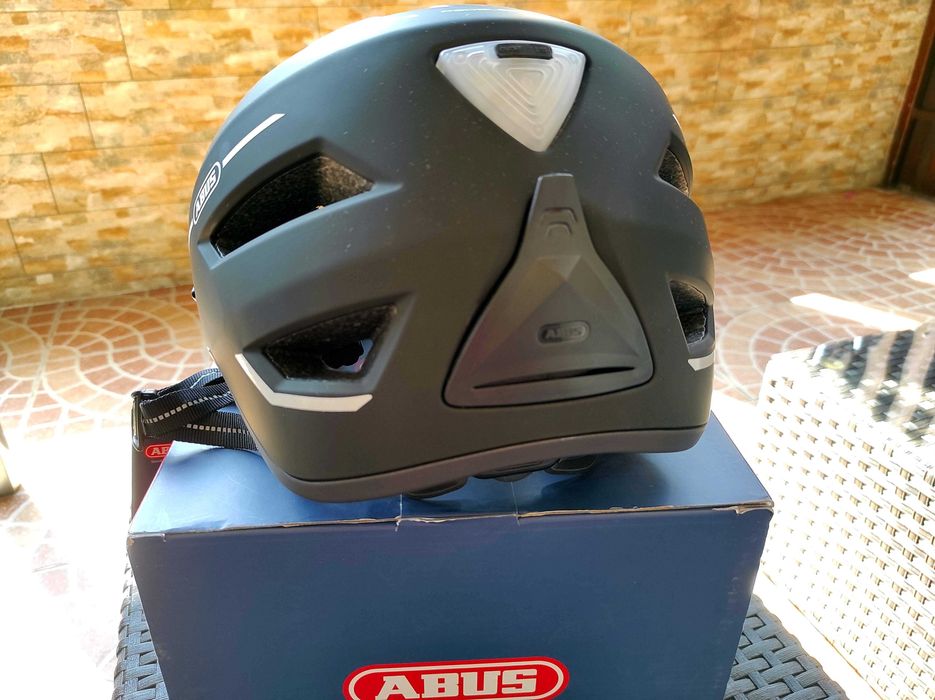 Casca ciclism - ABUS Pedelec 2.0 Negru Velvet , mar. L (56 - 62)