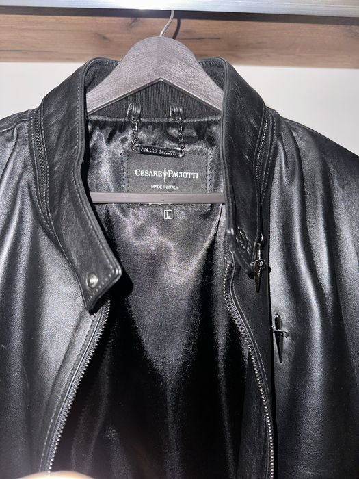 Кожено яке Cesare paciotti