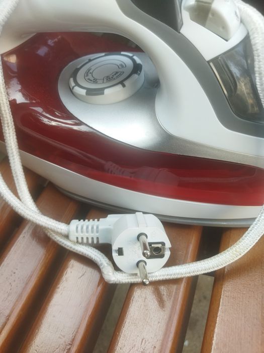 Продам Утюг BOSCH professional