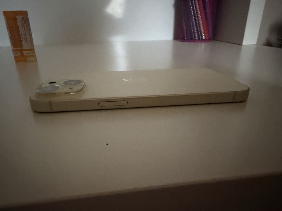 Iphone 15 yellow 128 gb