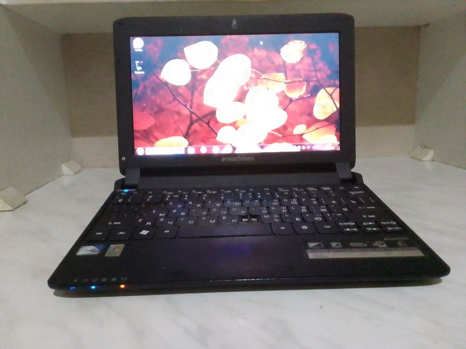 Ноутбук хорошее состояние