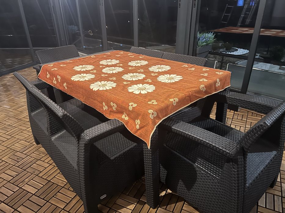 Дебела двулицева покривка