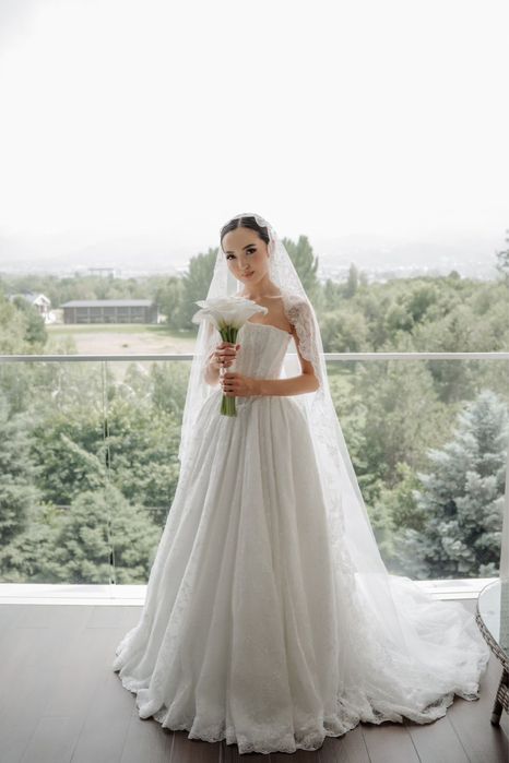 Платье свадебное