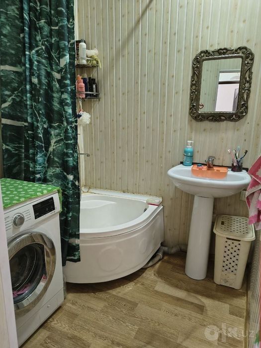 Срочно! Продам 1/2 долю в квартире (2 комнаты). Собственник 1/2