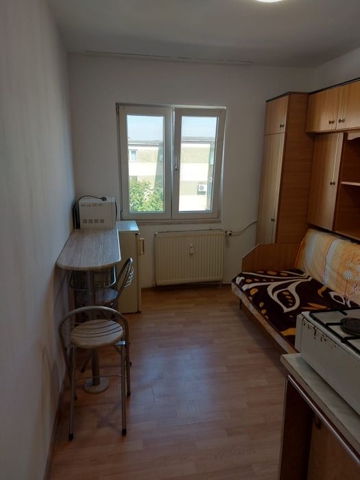 Garsoniera de închiriat