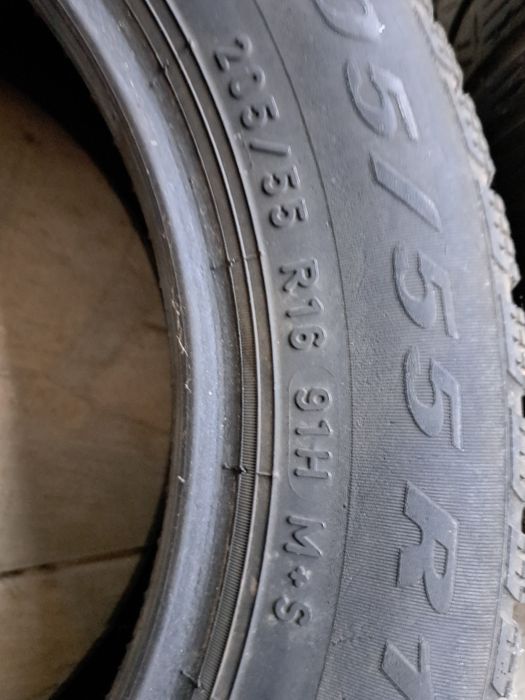Anvelope iarna205/55/16 Pirelli