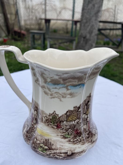 carafă Johnson Brothers din seria Countryside