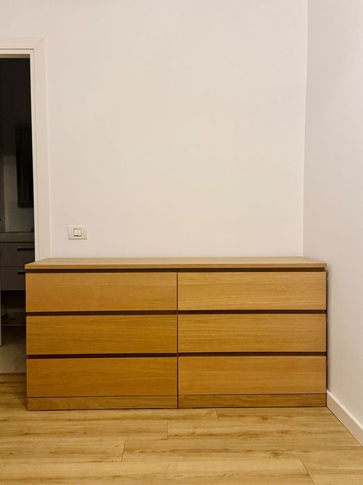Comoda Malm Ikea la jumate de pret