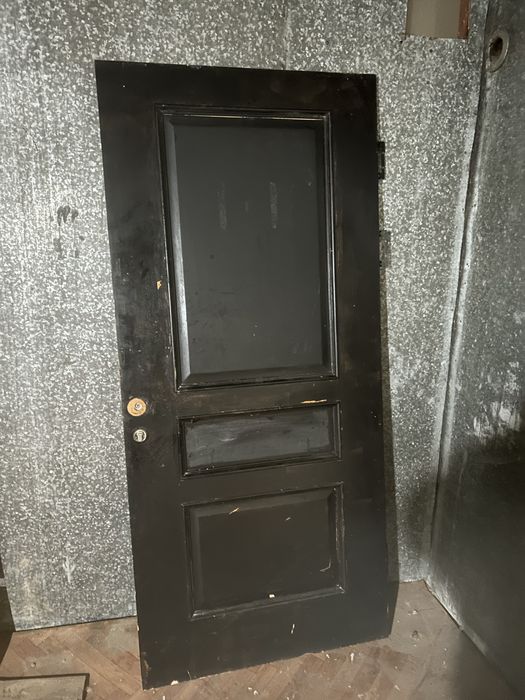 Продам дверь межкомнатную