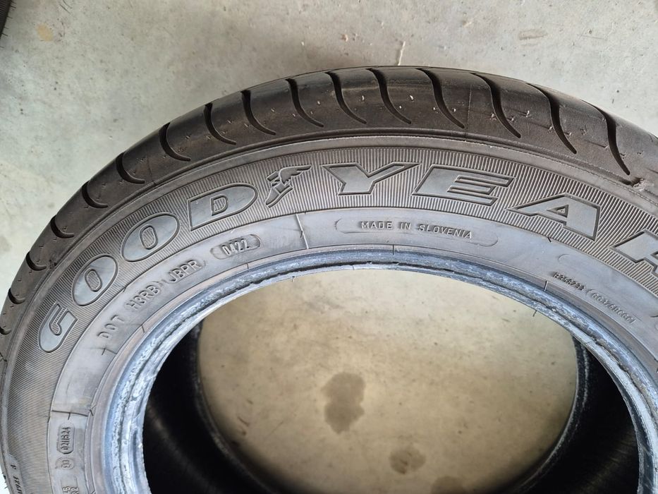 4 anvelope vara Goodyear/Fulda 195 60 15 ca și noi