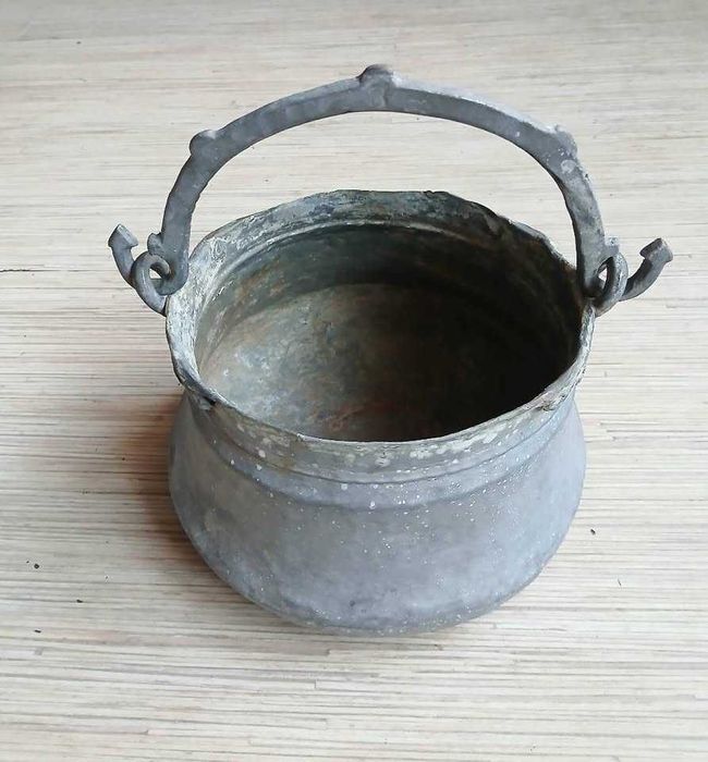 Котли/ бакъри, менчета