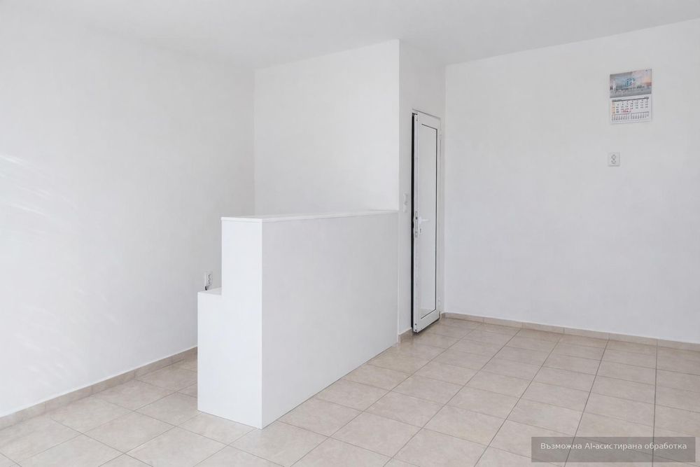 Дава се под наем Офис в Варна, Колхозен пазар - 30 кв.м за 320 € - Снимка #3