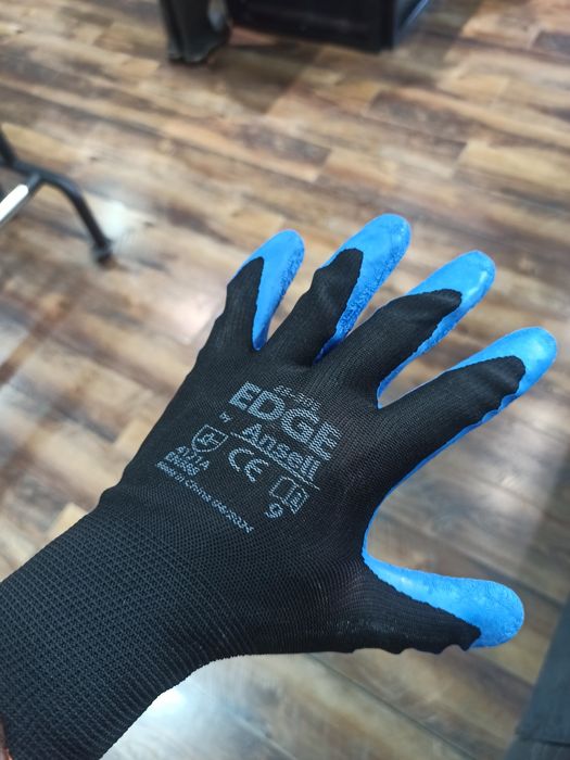 Перчатки для всех типов работ