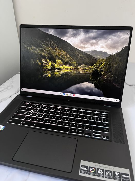Ноутбук Acer Chromebook сатылады.
