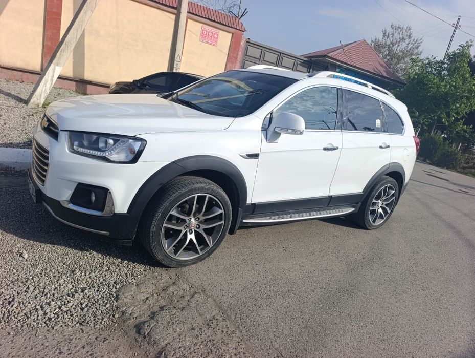 Каптива 4 ок 3мотор 2 та эшик краска ичига утмаган