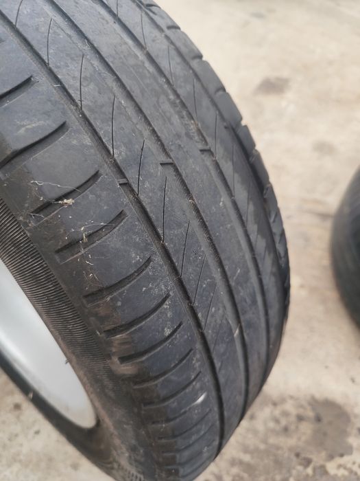 Set 4 jante aluminiu Hyundai, KIA. 5x114,5. Cu anvelope de vară. 195/65R15.