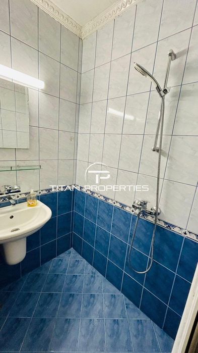 Дава се под наем Едностаен апартамент в Бургас, Славейков - 42 кв.м за 298.86 € - Снимка #4