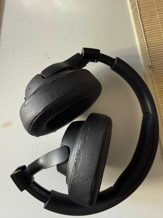 Căști wireless JBL Tune 700BT over-ear, Bluetooth, sunet foarte bun