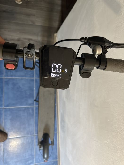 Trotineta electrica 10” 35km/h 500w