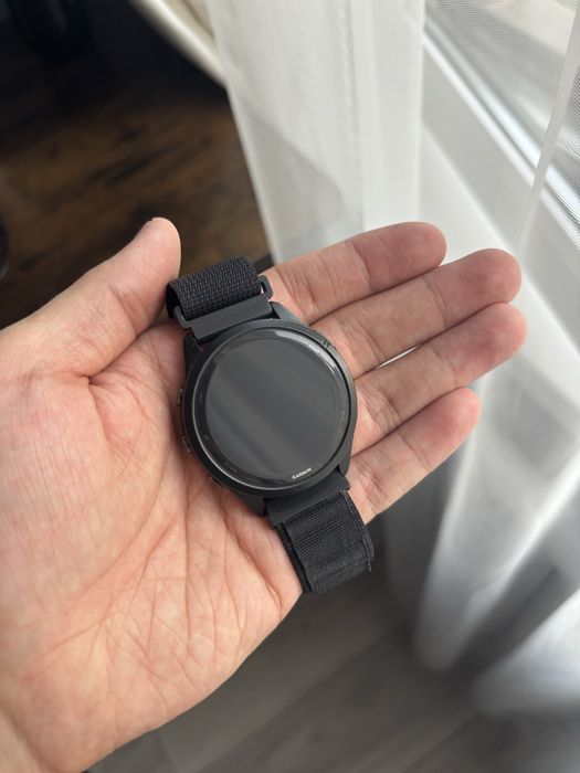 Продам Garmin Forerunner 265