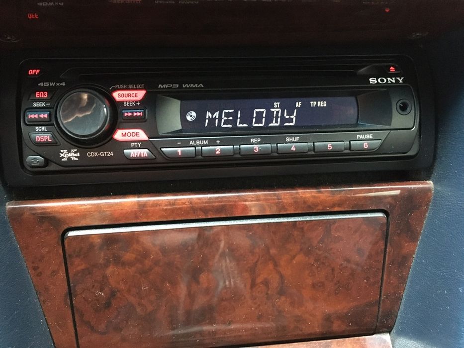 Радио-компакт диск CD Sony mp3, 4x45, за автомобил