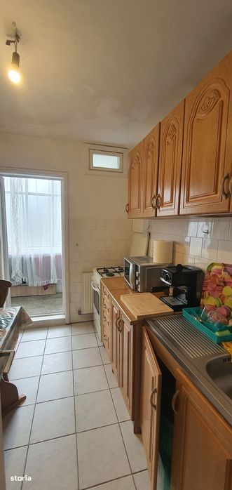 Inchiriez apartament 2 camere,decomandat,Calea Dumbravii (Dioda)