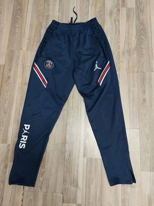 Paltalon jordani psg stare foarte bună