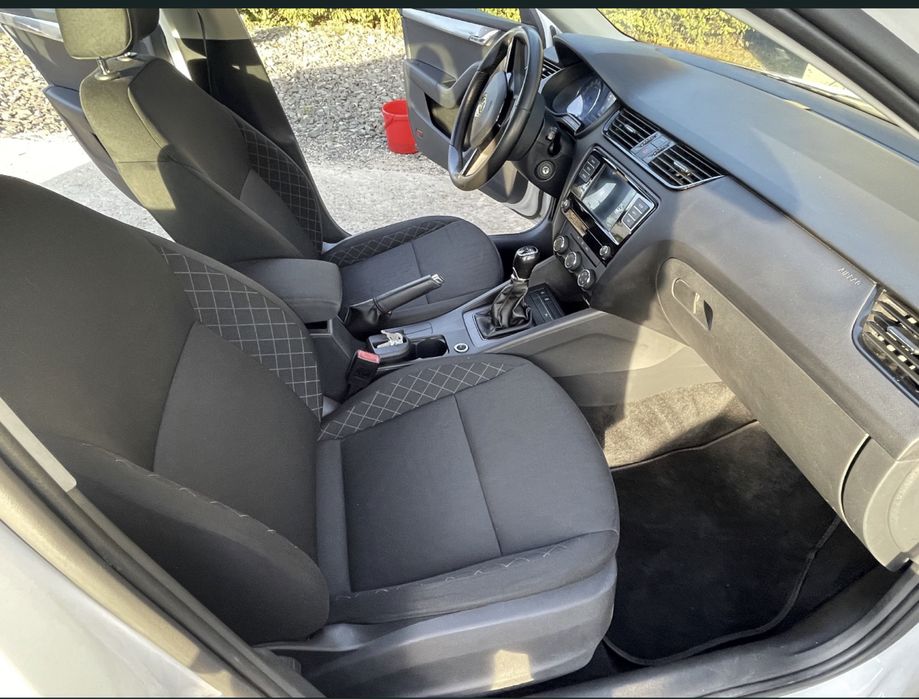 Skoda Octavia 1.6 Diesel 5+1 Euro 6 Fara Adblue