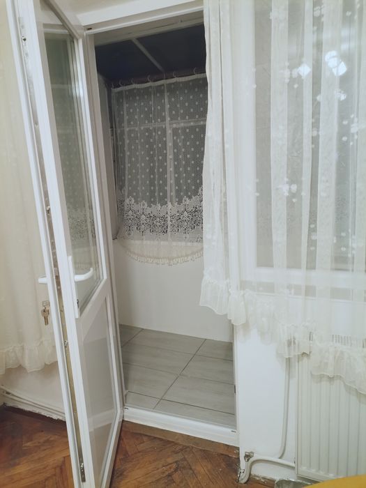 3 camere decomandate