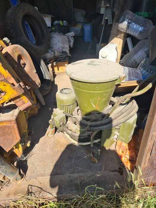 Продам аппарат для смазки спец техники.