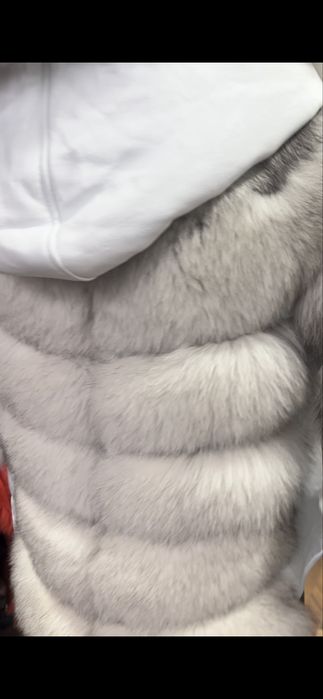 Haina de piele cu blana de vulpe