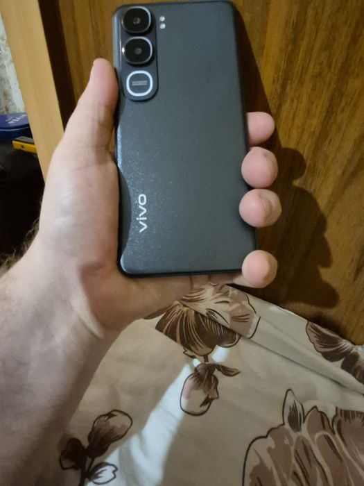 Продам Телефон Вивои t21 d