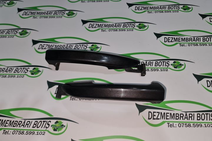 Maner deschidere din exterior usa fata dreapta Volkswagen VW Passat B