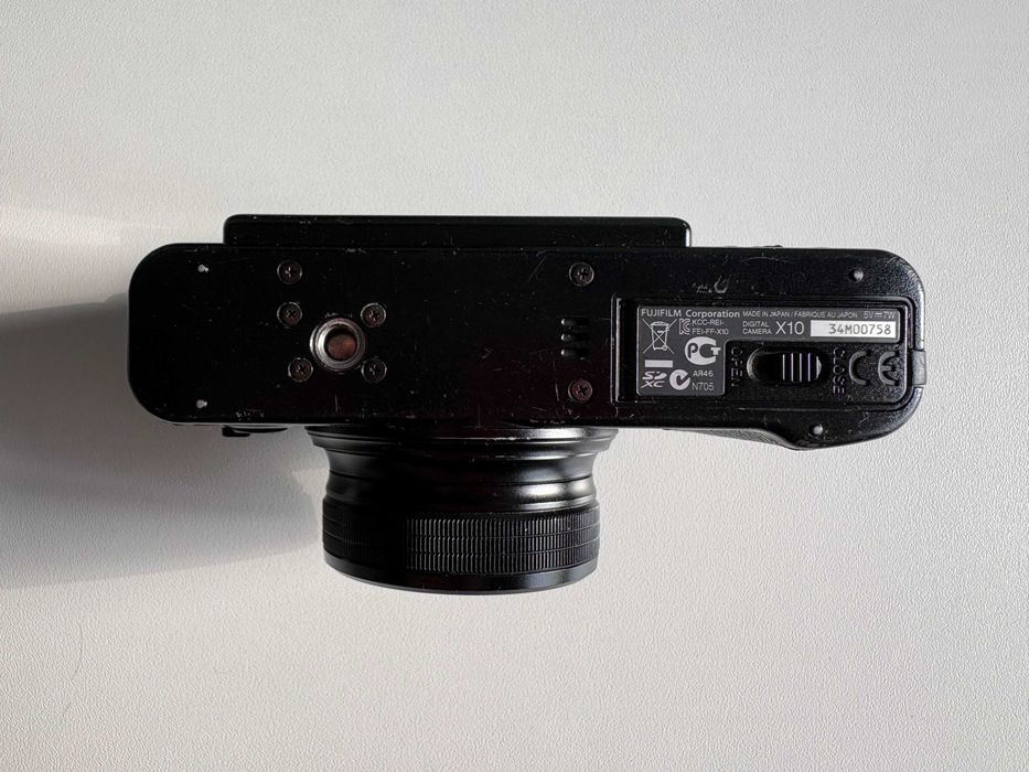 Фотоаппарат Fujifilm X10